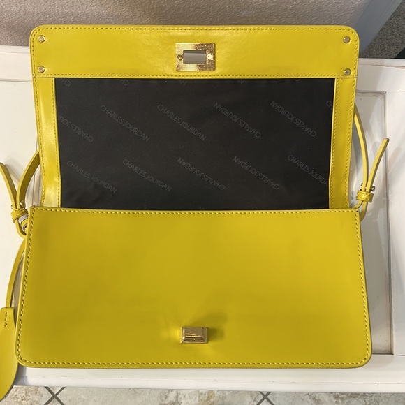 Charles Jourdan Crossbody Hand Bag - Picture 2 of 3